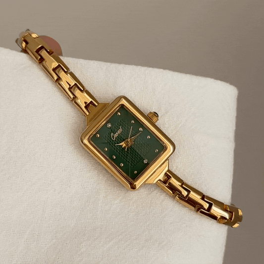 Vintage Gold Bracelet Women’s Quartz Watch – Small Green Rectangle Dial Retro Ladies Wristwatch