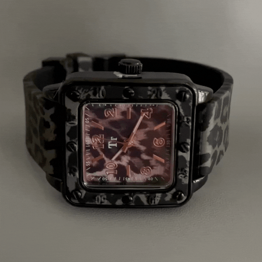 Trendy Women’s Quartz Watch – Black Leopard Print Square Dial Fashion Wristwatch