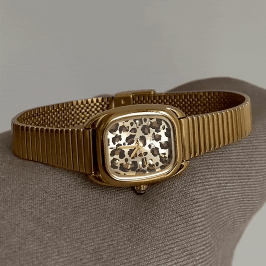 Elegant Women’s Quartz Watch – Gold Bamboo Link Strap with Rectangular Leopard Print Dial