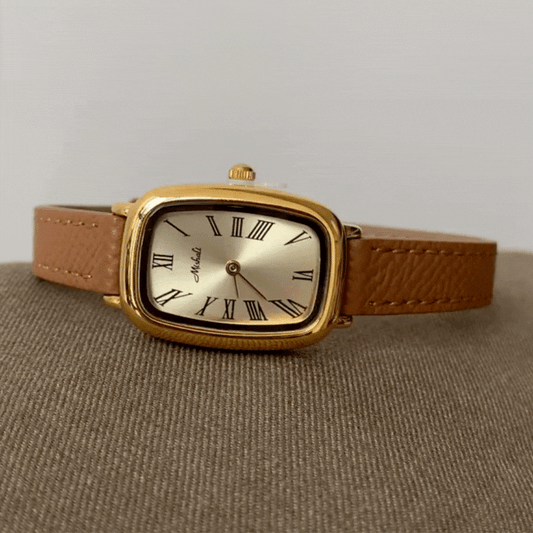 Brown Leather Timespiece: Oval Quartz Watch