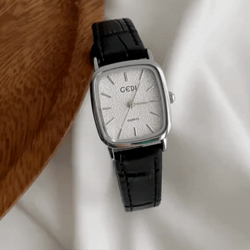 Black Women Dial Watch Genuine Leather Strap Silver Face Quartz Minimalist Style – Onyx