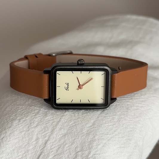 Minimalist Women’s Quartz Watch – Small Rectangular White Dial with Brown Leather Strap and Black Case