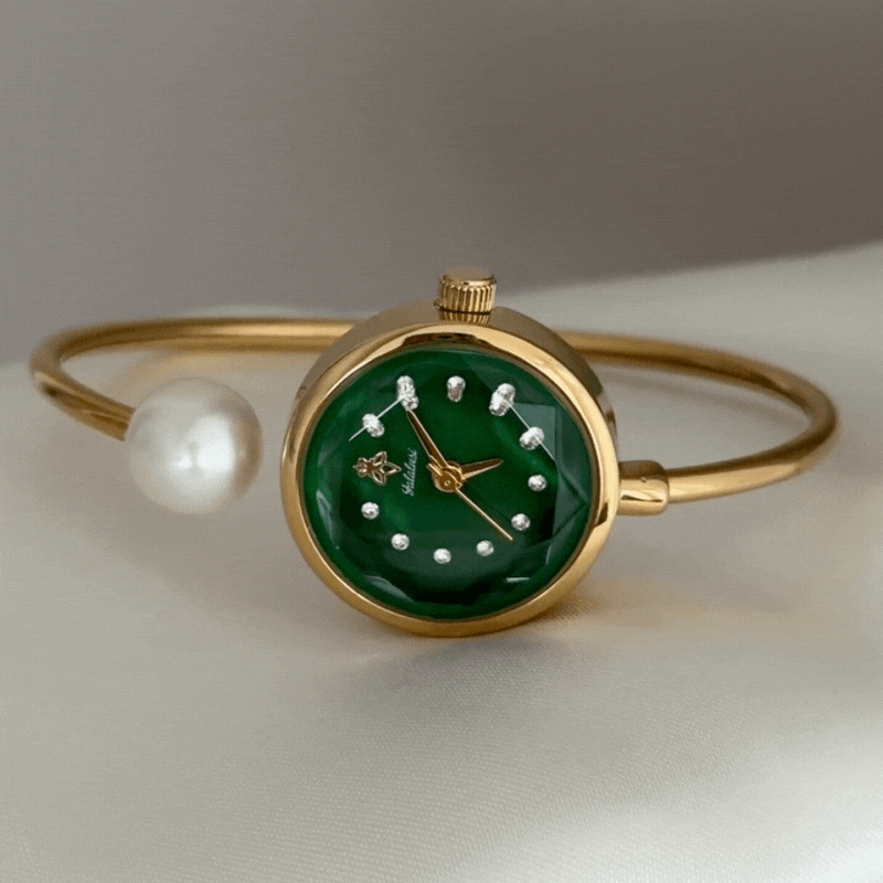 green round dial quartz watch women