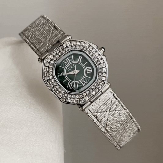 Emerald Court – Women’s Silver Strap Watch with Green Octagonal Dial and Vintage Crystal-Set Case