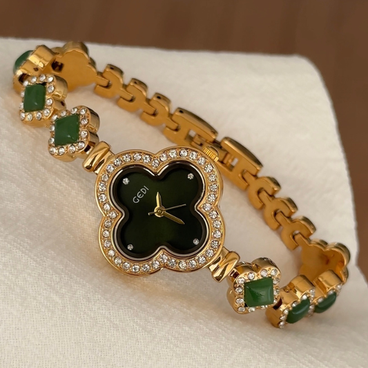 Elegant Clover Black Dial Gold Diamond Bezel Watch with Alloy Strap and Quartz