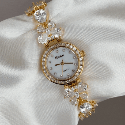 Feminine Butterfly Chain Watch - White Dial Gold Quartz Bracelet