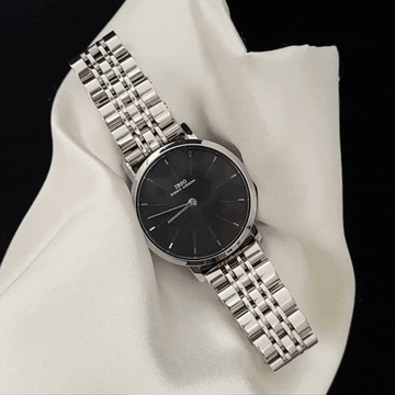 Modern Minimalist Black Round Dial Watch - Silver Alloy Quartz Bracelet