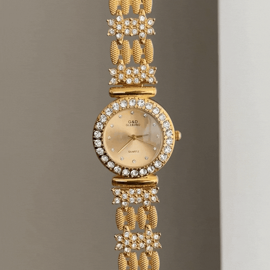 Classic Glamour: Golden Diamond Round Dial Watch with Full Diamond Bezel & Bracelet