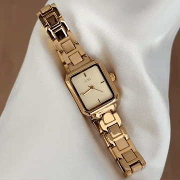 Executive Gold Square Case Quartz Timepiece with Matching Bracelet