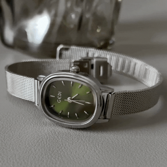 Silver Women's Oval Watch – Dainty Green Dial Quartz with Slim Strap | IvyGleam