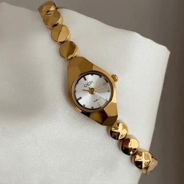 Metropolitan White Round Dial Watch – Gold Bezel & Gold Alloy Bracelet Quartz