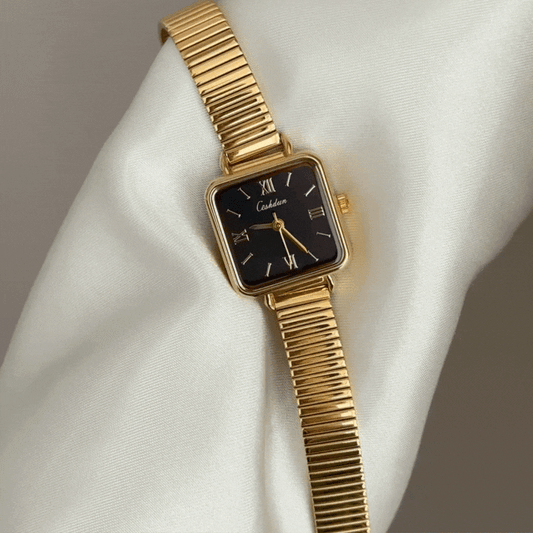 Modern Sophistication Black Square Dial Watch – Gold Bezel & Gold Alloy Bracelet Quartz
