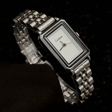 Professional Chic Watch: Combines a White Rectangular Dial with an All-Silver Bracelet