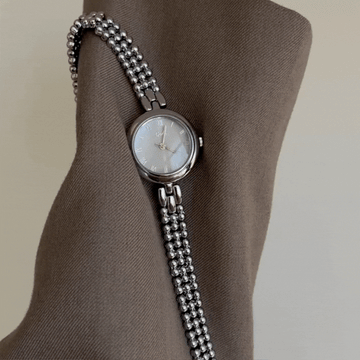Silver Beaded Bracelet Quartz Watch with Round Grey Dial for Women