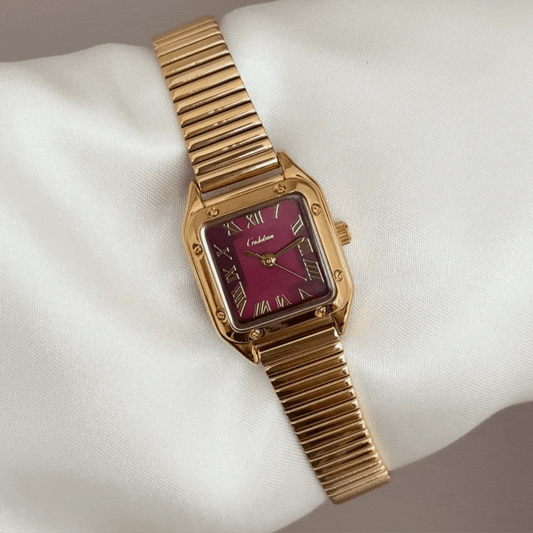 Urban Chic Red Square Dial Watch – Gold Bezel & Gold Alloy Bracelet Quartz