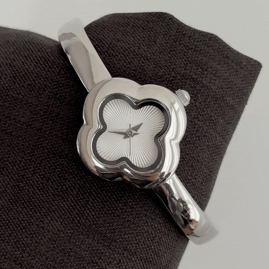 Minimalist Elegance: Lucky White Clover Watch with Silver Clover Bezel & Steel Bracelet