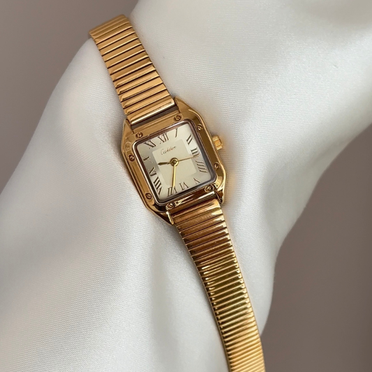 Metropolitan Elegance Gold Square Dial Watch – Gold Bezel & Gold Alloy Bracelet Quartz