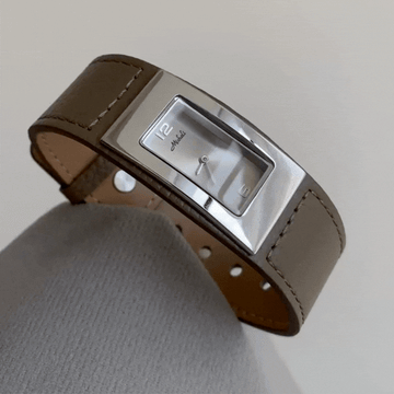 Graue Damenuhr mit rechteckigem Zifferblatt, echtes Lederarmband, silbernes Gehäuse, Quarz, minimalistische Mode, Pendler – Schiefer
