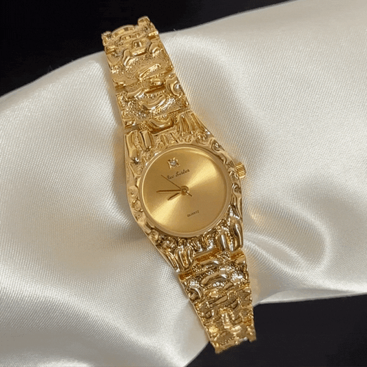 Artistic Fashion Gold Round Dial with Lava Bracelet Quartz Watch