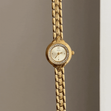 Versatile Radiance: Luxurious Gold Diamond Dial Watch with Gold Alloy Case & Bracelet