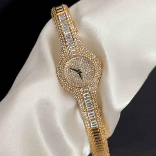 Celebrity Collection Round Full Diamond Dial White Diamond Bezel & Bracelet Quartz Watch