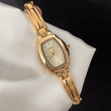 Sophisticated Gold Tonneau Dial Timepiece - Alloy Bracelet Collection