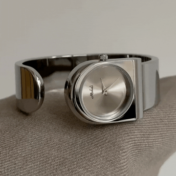 Aeris Curve – Women’s Minimalist Silver Cuff Bangle Quartz Watch