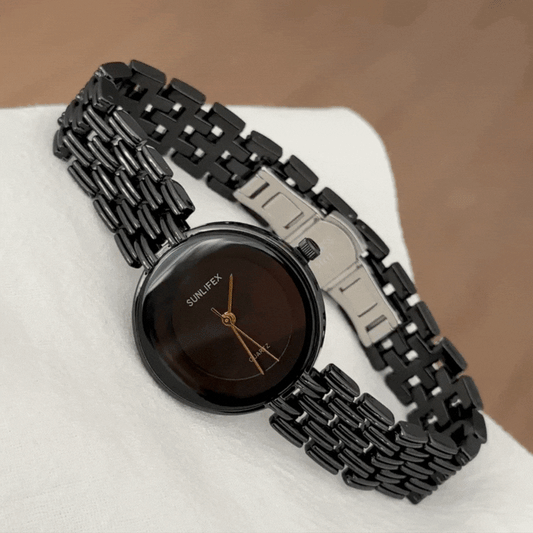 Classic Fashion Round Black Dial Gold Hands Black Case Strap Quartz Watch