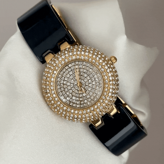 Opulent White Diamond Dial & Gold Bezel Alloy Bracelet Watch