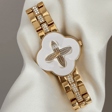 Delicate Luxury: White Clover-Shaped Dial Watch with Gold Diamond Bezel & Bracelet